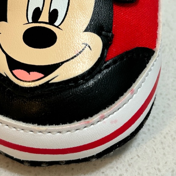 Disney Baby - Mickey Mouse Infant Shoes - Picture 4 of 5
